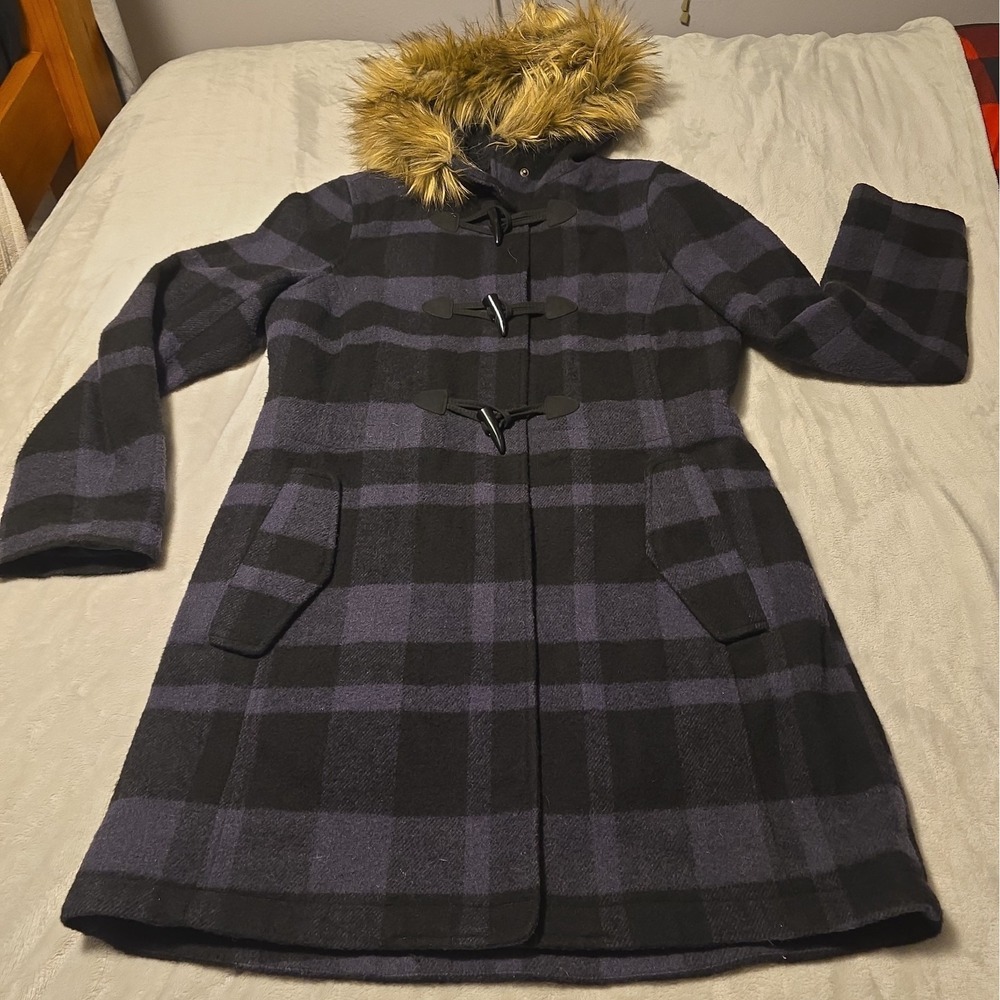 LL Bean Cabin Coat Medium S Gray Black Plaid Fur Hood Wool Blend Toggles Jacket